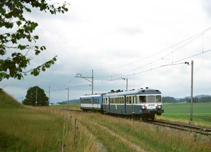32C05