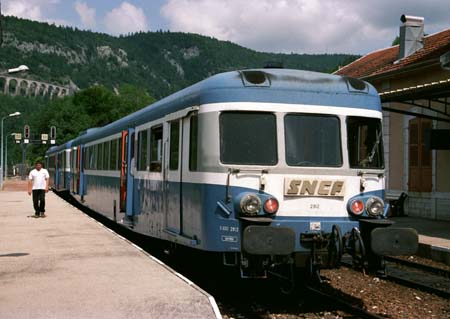 37C21