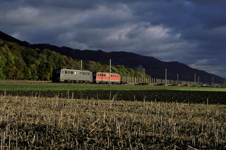 SBB 2x Ae 6/6 bei Oensingen