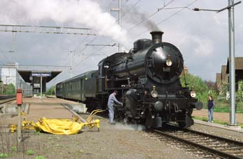 95C02