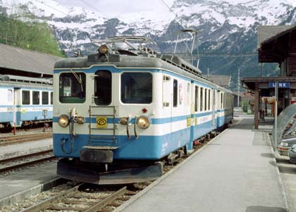 MOB BDe 4/4 3001 & ABt 3301 in Lenk