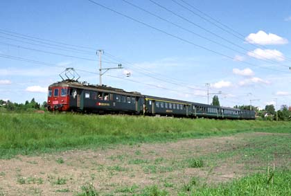 RBe 4/4 1404 bei Ins