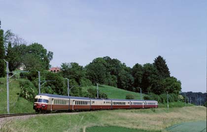 RAe TEE II 1053 bei Uetendorf (Pressefahrt)