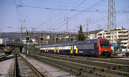 SBB Re 450-Pendel in Zürich Oerlikon