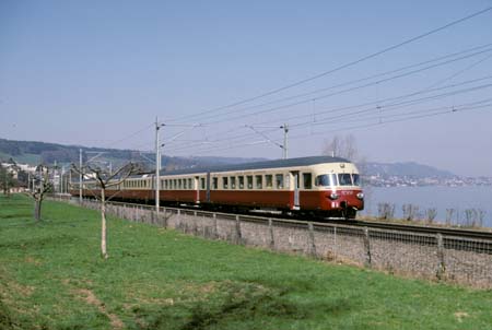 RAe TEE II 1053 bei Horgen