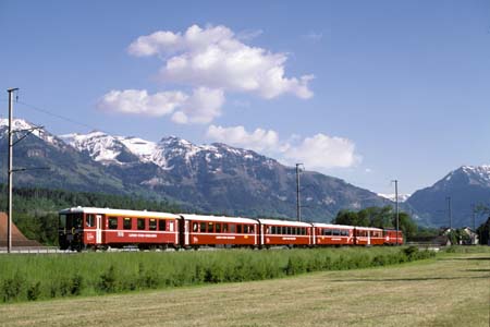 LSE De 4/4-Pendel bei Alpnachstad