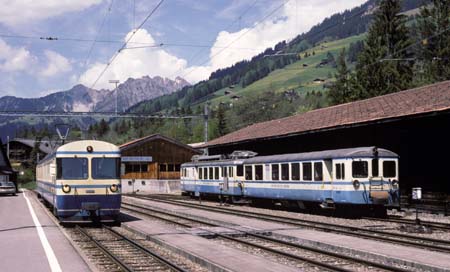 MOB BDe 4/4 3002 & ABt 3302 in Lenk