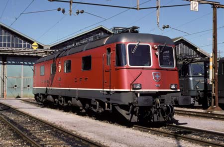 SBB Re 6/6 11667 in Olten