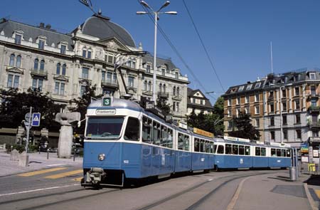 VBZ 2x Be 4/6 1632 & 1641 in Zürich Römerhof