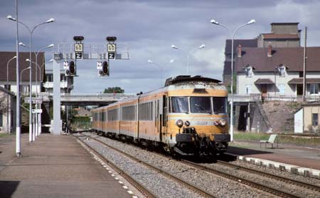 SNCF RTG T 2035 & 2036 als 4480 in Gannat