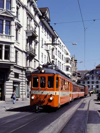 TB BDe 4/4 6 mit B 11 & B 12 & Gkb 61 in St. Gallen