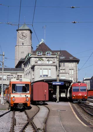 TB BDe 4/8 23 mit Gkb 61 & Gkb 62 & Gk-v 35 in St. Gallen