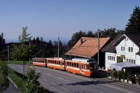 TB BDe 4/8 23 mit B 11 bei Rank