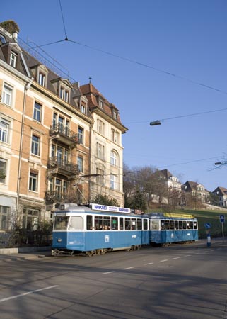 VBZ Be 4/4 1430 & B4 785 in Zürich Voltastrasse