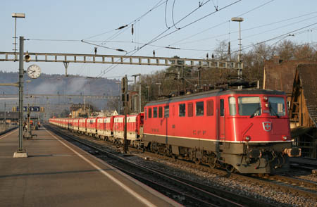 SBB Ae 6/6 mit Kieszug in Hntwangen-Wil