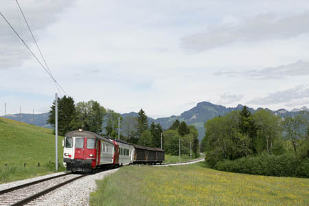 TPF RBDe 537 172 bei Vuadens