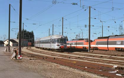 RABe EC 1055 + SNCF TGV in Frasne
