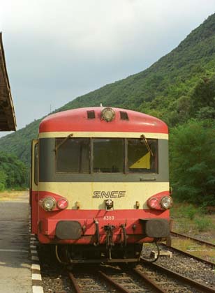 8N29