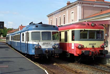 8N32