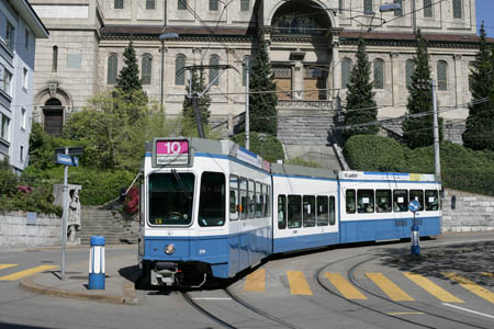 VBZ Be 4/8 in Zürich Haldenegg