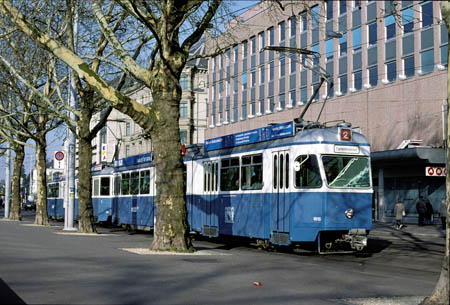 VBZ Be 4/6 & Be 4/6 in Zürich Bellevue