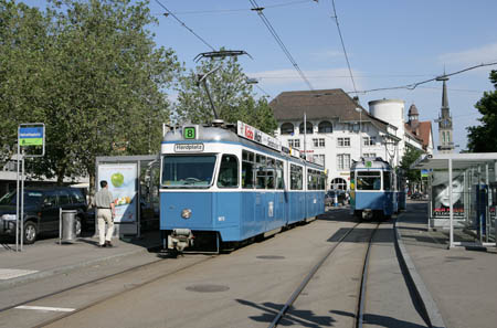 VBZ Be 4/6 in Zürich Helvetiaplatz