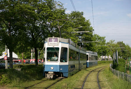 VBZ Be 4/6 & Be 2/4 in Zürich Luchswiesen